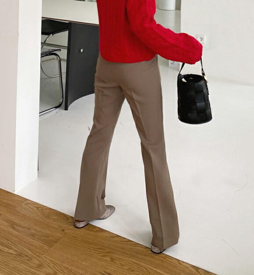 フレアスラックスパンツ・全2色・t65001 レディース 【pt】韓国 ファッション ボトムス パンツ ロング ロングパンツ スラックスパンツ スラックス フレア ポケット ボタン ベーシック 美脚 足長 細身 着痩せ 体型カーバー シンプル 春 秋 NIJU