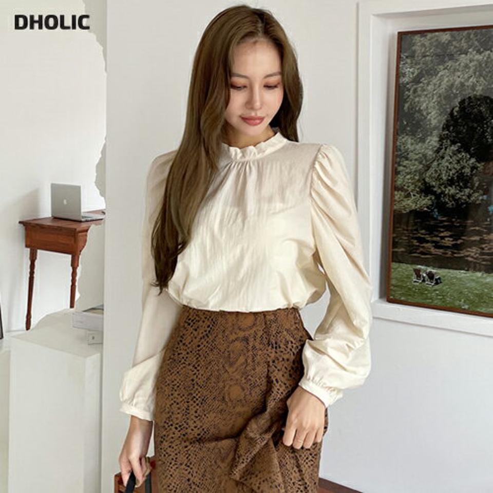 パフスリーブブラウス・全3色・t69927 レディース 【bl】トップス ブラウス 長袖 パフ袖 パフスリーブ 単色 フリル フェミニン 上品 ギャザー ハーフネック 春 秋 韓国 ファッション ハイホリHIHOLLI