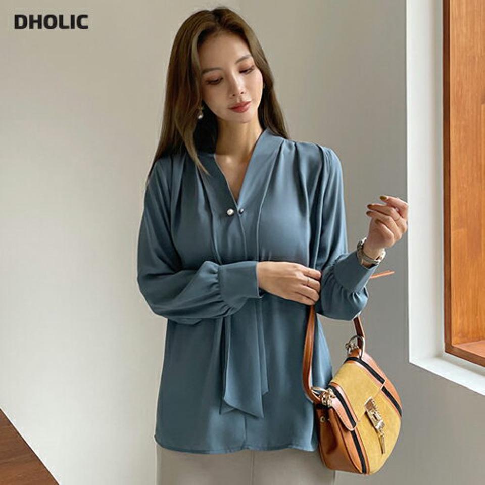 ブローチ付フェイクパールタイブラウス・全3色・t69931 レディース 【bl】トップス ブラウス 長袖 タイ パール 単色 無地 シンプル 大人 フェミニン 春 秋 韓国ファッション HIHOLLI