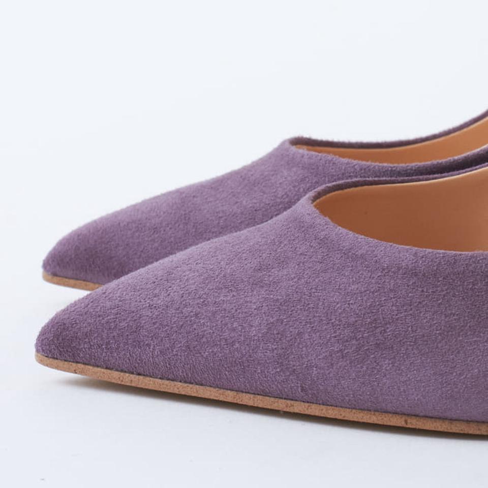 セットバックヒールで華奢美脚に☆シンプルパンプス