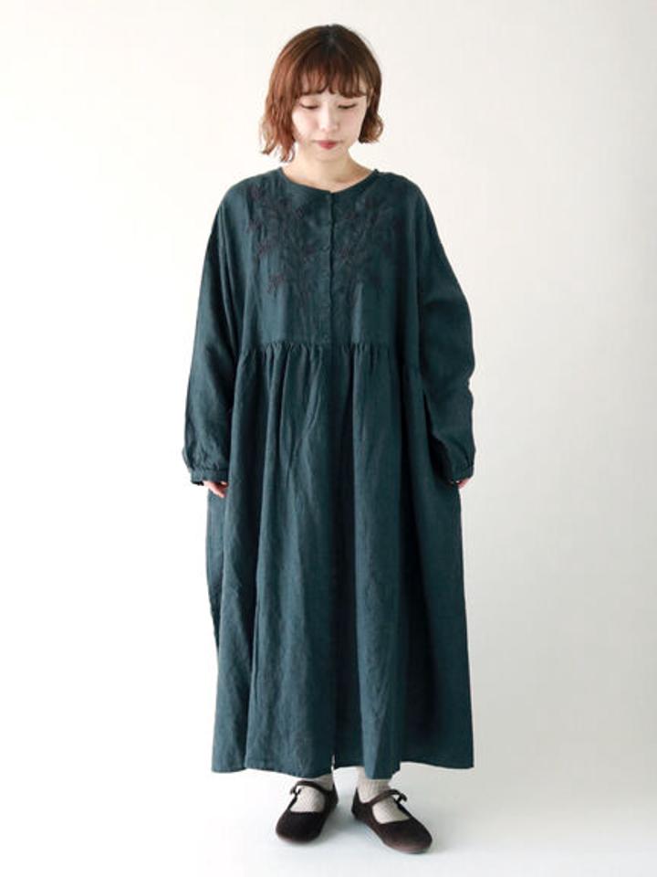 35th【Slowlinen】刺繍ワンピース（Samansa Mos2）