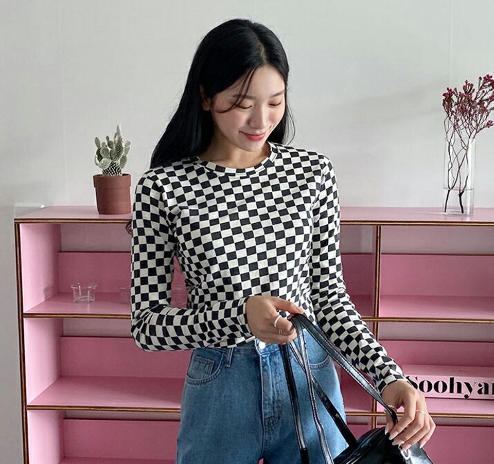 ブロックチェッククロップドTシャツ・全3色・t00783 レディース 【tops】韓国 ファッション トップス Tシャツ 長袖 ラウンドネック ブロックチェック スリム チェック クロップド丈 フェミニン シンプル ガーリー カジュアル 春 秋 NIJU