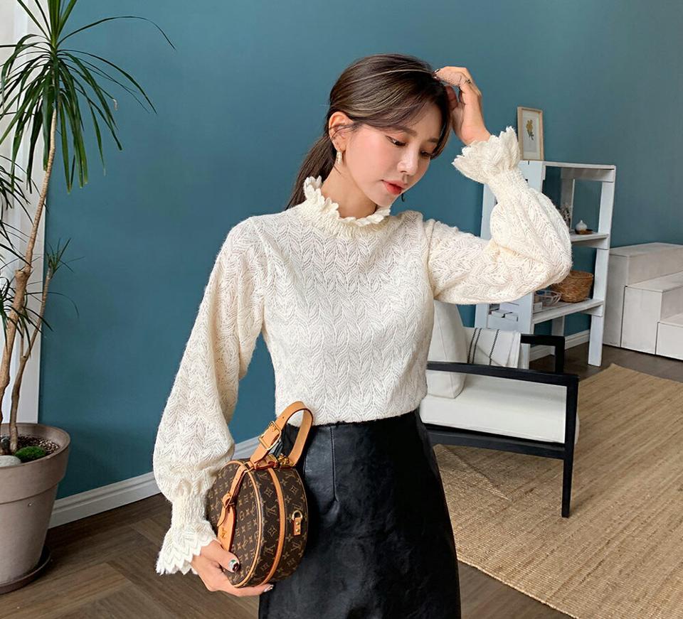 ハイネックシースルーレースブラウス・全3色・b64833 レディース 【bl】韓国ファッション トップス ブラウス 長袖 大人 ハイネック シースルー レース 襟コン 上品 ウェーブヘム 伸縮性 ゴム シンプル フェミニン カジュアル 秋 春