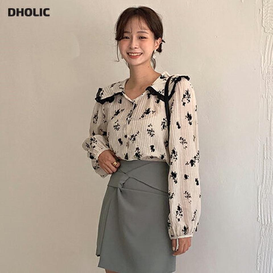 花柄フリルカラーブラウス・全2色・b65895 レディース 【bl】韓国ファッション トップス ブラウス 長袖 大人 ビッグカラー 花柄 フラワー フローラル フリル 襟コン ボタン ガーリー 上品 シンプル フェミニン カジュアル 体型カバー 秋 春