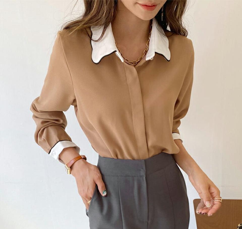 配色ウェーブカラーブラウス・全4色・t65899 レディース 【bl】韓国ファッション トップス ブラウス 長袖 大人 配色 カラーアイテム ウェーブ 襟コン カラーネック ボタン パール調 メリハリ 上品 シンプル フェミニン カジュアル オフィス 秋 春