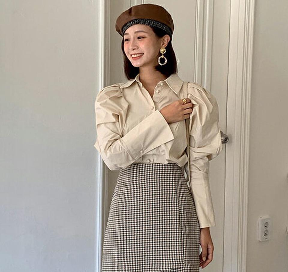 タックパフロングカフスシャツブラウス・全4色・t65901 レディース 【bl】韓国ファッション トップス ブラウス 長袖 大人 カラーネック タック パフロング カフス パフスリーブ シャツ シャツブラウス 上品 シンプル フェミニン 体型カバー 秋 春