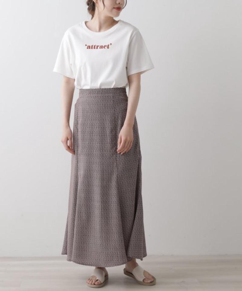 カラーロゴコンパクトTシャツ