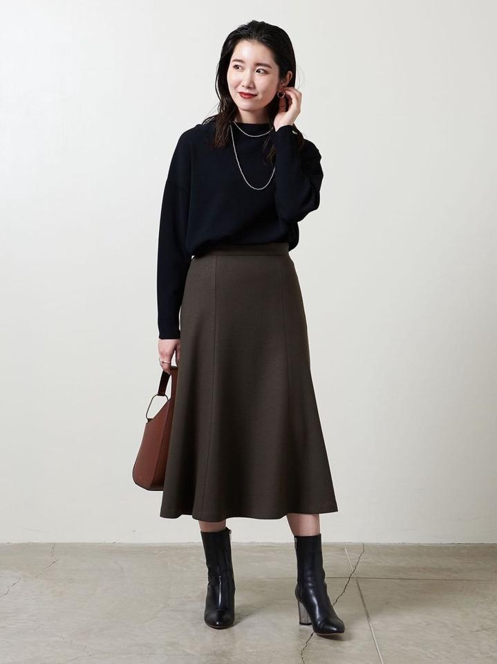 <UNITED ARROWS>ウールスムース セミフレア スカート B †