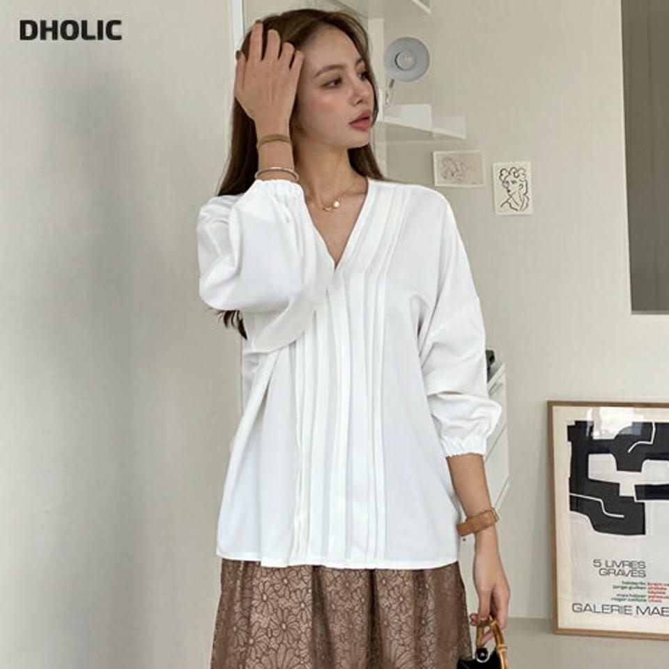 Vネックプリーツディテールブラウス・全3色・b00296 レディース 【bl】トップス ブラウス 七分丈 七分袖 7分丈 7分袖 Vネック プリーツ フェミニン 大人 春 秋 韓国ファッション ハイホリHIHOLLI