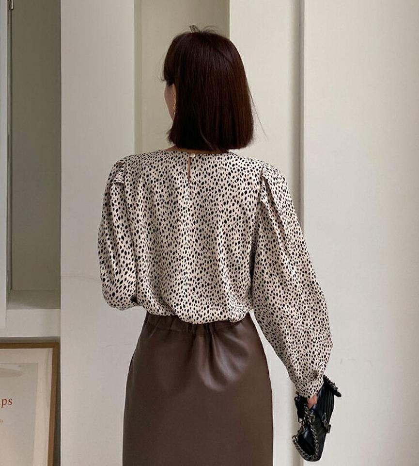 即日配送【只今30%OFF】レオパードパターンブラウス・全3色・t58115 レディース 【bl】韓国ファッション トップス ブラウス 長袖 大人 ラウンドネック ボリューム レオパード パターン 上品 フェミニン カジュアル 秋 春