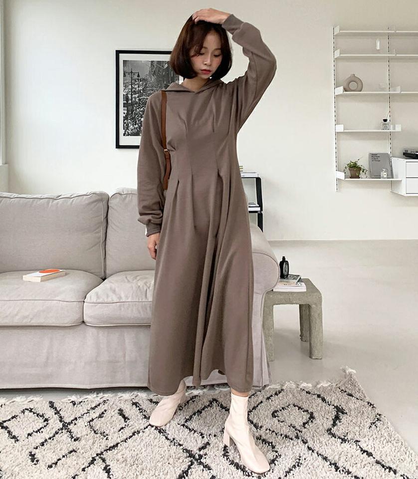 タックフードワンピース・全4色・b58118 レディース 【ops】韓国ファッション ワンピース ロング ロングワンピース 長袖 フード タック フレア Aライン マキシ カジュアル ワンマイルウェア 体型カバー 細身 秋 春