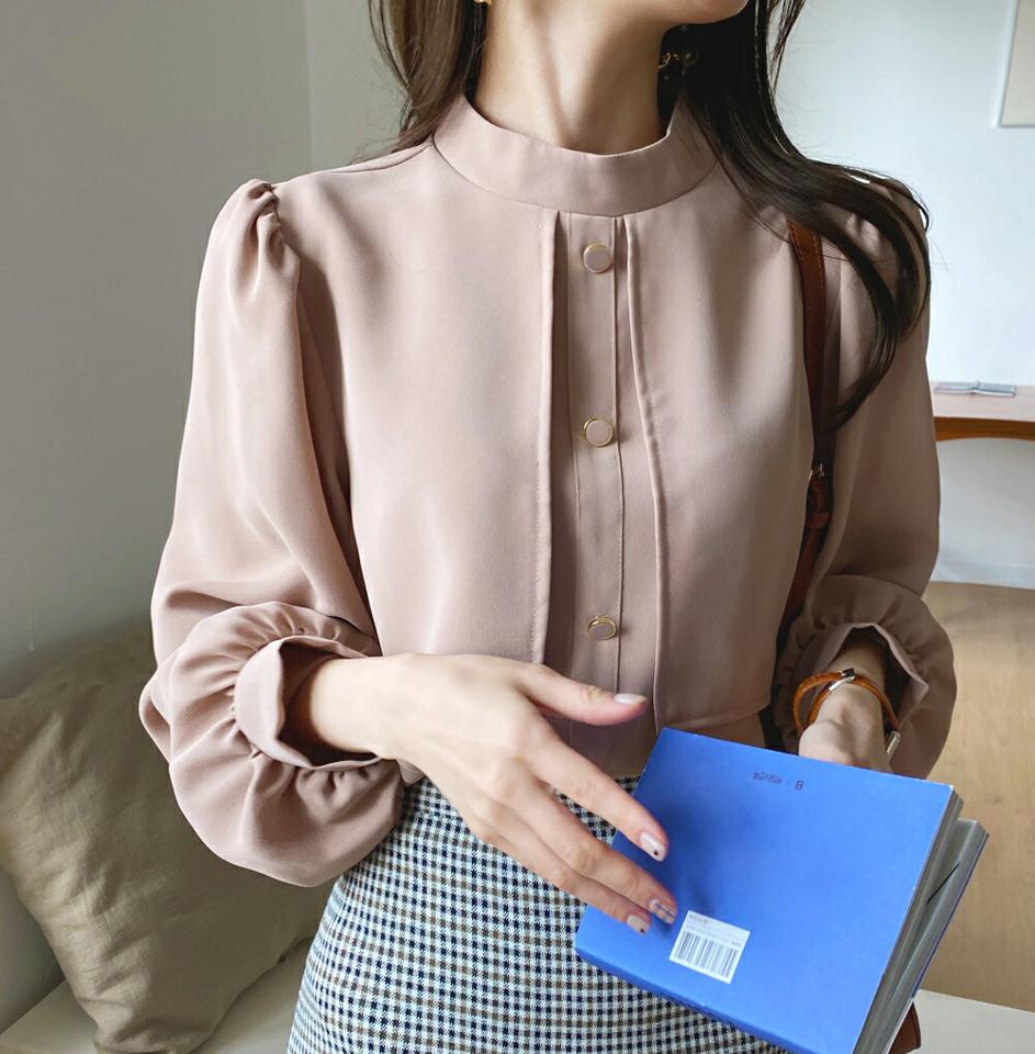 ≪人気商品再入荷≫ハーフネックケープ風ブラウス・全3色・b70112 レディース 【bl】 トップス ブラウス 長袖 大人 ケープ風 ハーフネック ボタン スリット パフスリーブ 上品 フェミニン 学校行事 オフィス 春 秋 韓国ファッション ハイホリHIHOLLI