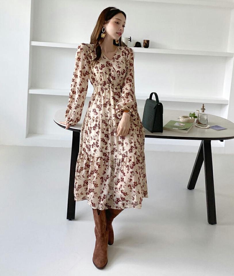 Vネック花柄ドロストシフォンワンピース・全2色・b70090 レディース 【ops】 ワンピース ロング ロングワンピース 長袖 シフォン 花柄 フラワー パターン Vネック フレア 体型カバー Aライン ストリング 春 秋 韓国ファッション ハイホリHIHOLLI