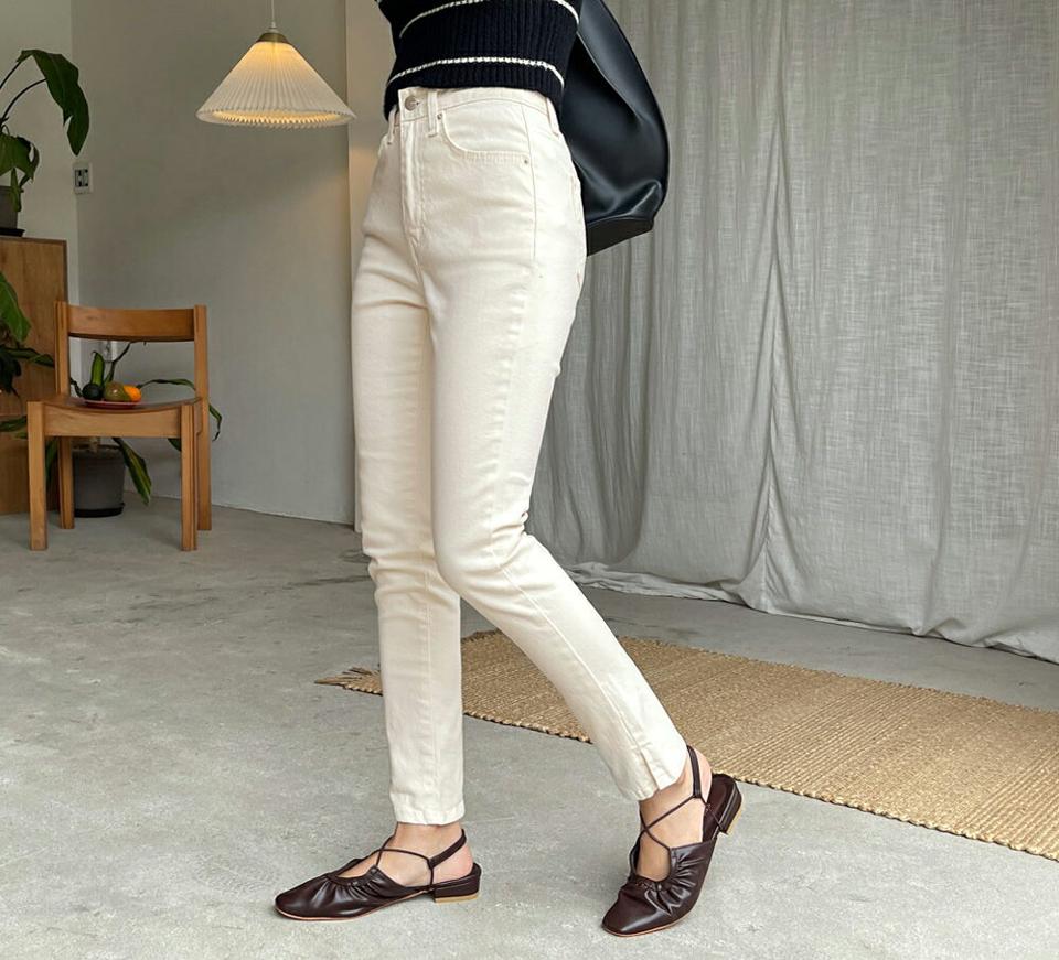 スリットスキニーパンツ・全3色・t62792 レディース 【pt】韓国ファッション ボトムス ロング ロングパンツ キニー スリット スキニーパンツ ロング丈 無地 ボタン ポケット 体型もカバー デイリー 美脚 足長 シンプル 秋 春