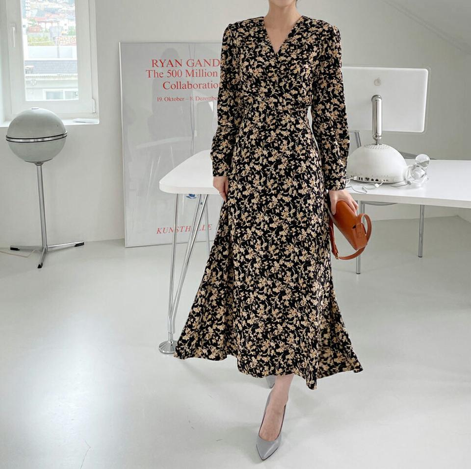 Vネックプパターンリボンワンピース・全2色・t70029 レディース 【ops】ワンピース ロング 長袖 りぼん 花柄 Vネック フェミニン 揺れ感 春 秋 韓国 ファッション ハイホリHIHOLLI