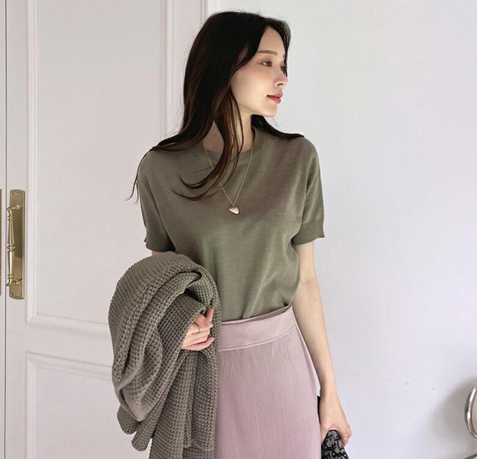 【只今10%OFF】ラウンド半袖ニット・全3色・t70036 レディース 【tops】トップス ニット 半袖 ラウンドネック 単色 無地 シンプル ベーシック カジュアル 大人 春 夏 秋 韓国ファッション ハイホリHIHOLLI【NIT】