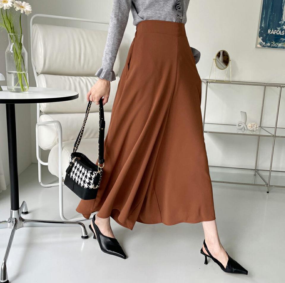 バックゴムフレアパンツ・全3色・b70051 レディース 【pt】パンツ ズボン ロングパンツ ワイド フレアパンツ 単色 無地 シンプル カジュアル 大人 スカンツ 春 秋 韓国ファッション ハイホリHIHOLLI