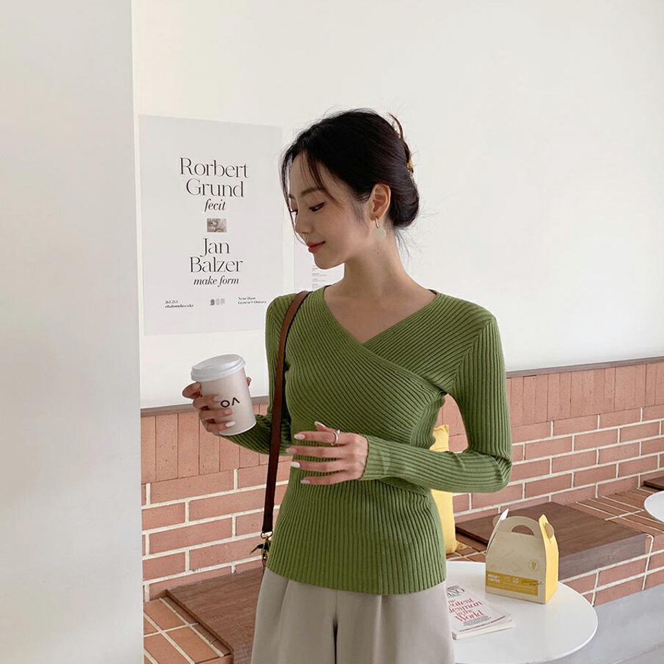 Vネックリブラップニット・全5色・t64898 レディース 【tops】 韓国ファッション トップス ニット 長袖 Vネック ハイゲージ 無地 ベーシック タイト スリム リブニット カラーニット カジュアル 春 秋