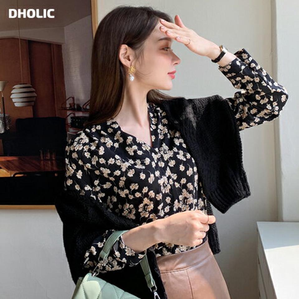 Vネックフラワーブラウス・全3色・b70133 レディース 【bl】 トップス ブラウス 長袖 大人 ユニーク 花柄 フラワー パターン Vネック デコルテ フェミニン カジュアル 上品 春 秋 韓国ファッション ハイホリHIHOLLI