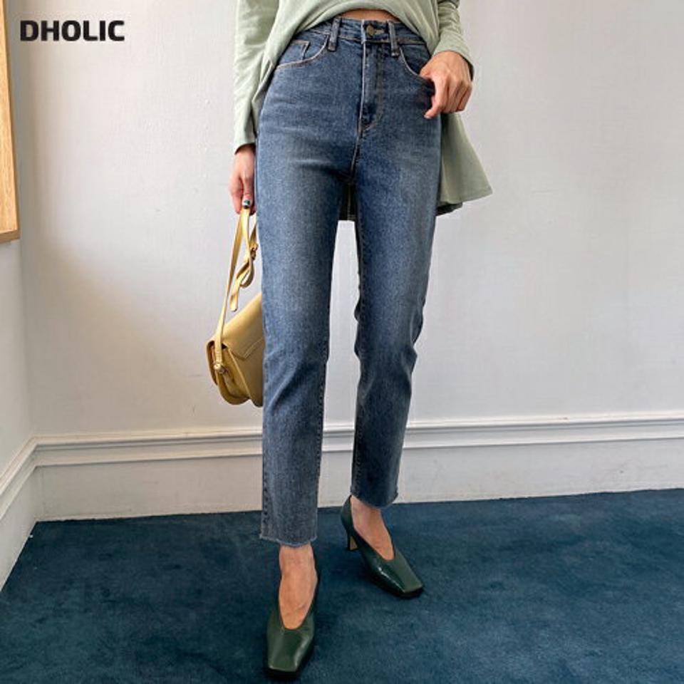 ストレートデニムパンツ・全1色・t62820 レディース 【pt】韓国ファッション ボトムス ロング ロングパンツ デニム フレア デニムパンツ ストレート ロング丈 ウォッシング ポケット スリム 体型もカバー デイリー 美脚 足長 シンプル 秋 春