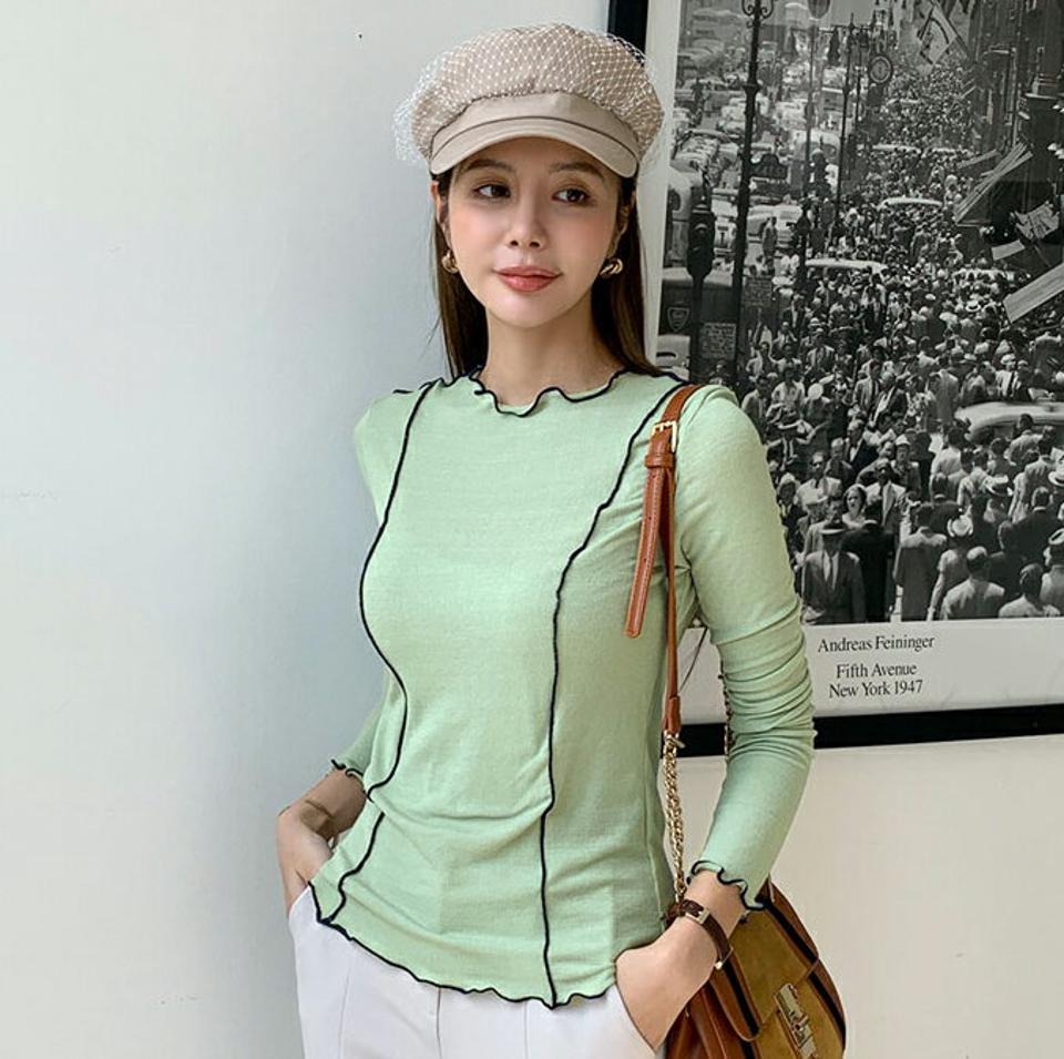 メロウ配色ラインTシャツ・全4色・t70165 レディース 【tops】 トップス Tシャツ 長袖 メロウ 配色 ラウンドネック スリム フィット タイト ベーシック デイリー 細身 フェミニン クリスマス 春 秋 韓国ファッション ハイホリHIHOLLI