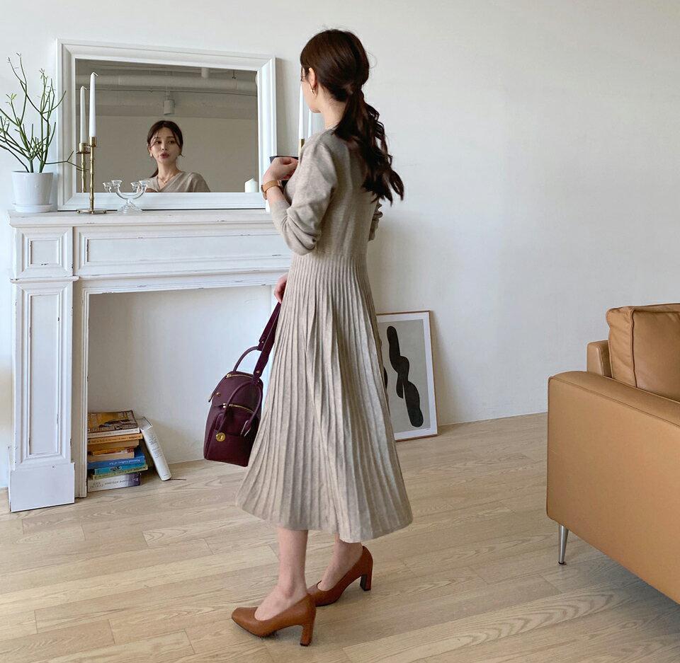 ≪人気商品再入荷≫ベルト付Vネックニットワンピース・全2色・b00338 レディース 【ops】 ワンピース ロングワンピース ニット リブ Vネック プリーツ 長袖 フェミニン 年上 大人 高見え 春 秋 フレンチ 骨格ストレート 韓国ファッション ハイホリHIHOLLI