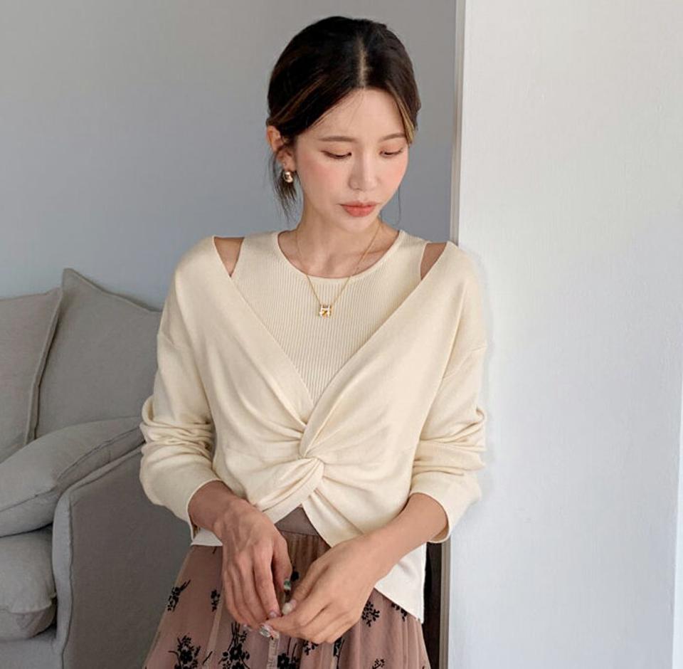 リブノースリーブ&ツイストニットSET・全4色・b58146 レディース 【tops】韓国 ファッション トップス ニット ノースリーブ セット 大人 長袖 ツイスト ブラウンドネック Vネック シンプル カジュアル 体型カーバー 細身 フェミニン 上品 秋 春
