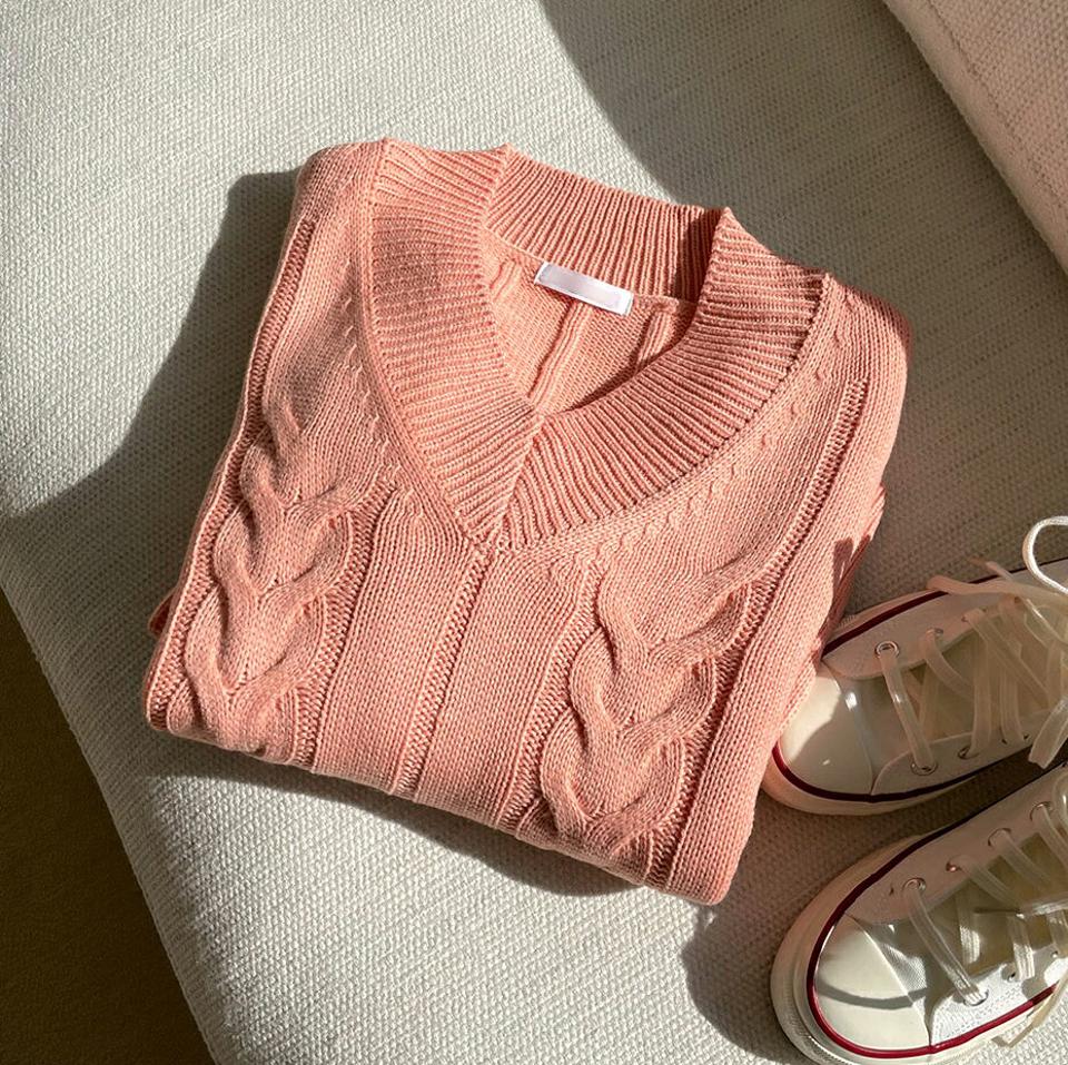 【10%OFF】Vネックケーブルニット・全6色・t58151 レディース 【tops】韓国ファッション トップス ニット 年上 大人 長袖 Vネック ケーブル編み ワイド ベーシック カラーニット シンプル ルーズ ガーリー 体型カーバー フェミニン 上品 無地 秋 春 旬セール