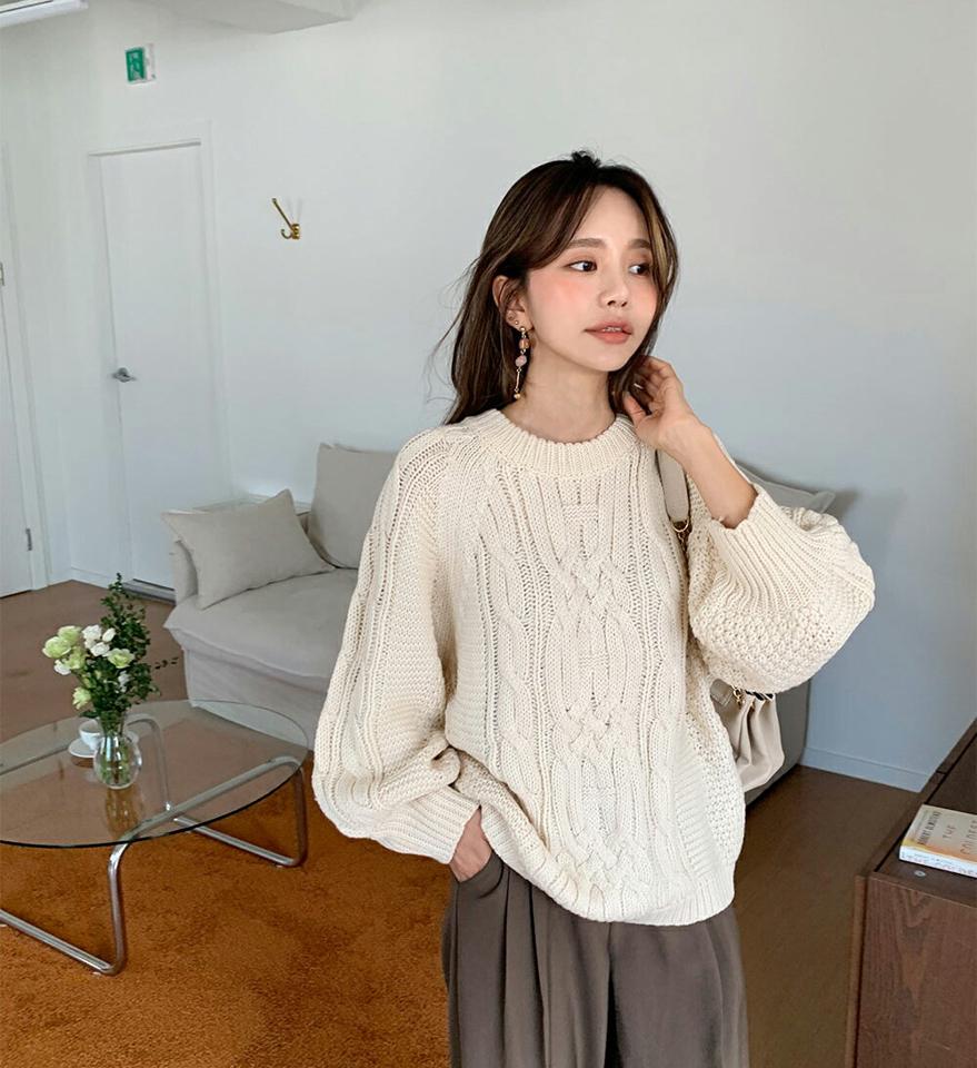 ≪人気商品再入荷≫ケーブルロングニット・全2色・b58153 レディース 【tops】韓国ファッション トップス ニット 大人 長袖 ラウンドネック ケーブル編み ワイド ロングニット シンプル カジュアル ルーズ ガーリー 体型カバー フェミニン 上品 秋 春