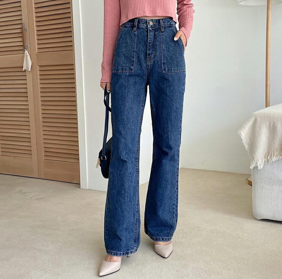 ポケットフレアデニムパンツ・全1色・t58166 レディース 【pt】韓国ファッション ボトムス ロング ロングパンツ デニム フレア デニムパンツ ロング丈 ボタン ポケット スリム 体型もカバー デイリー 美脚 足長 シンプル 秋 春