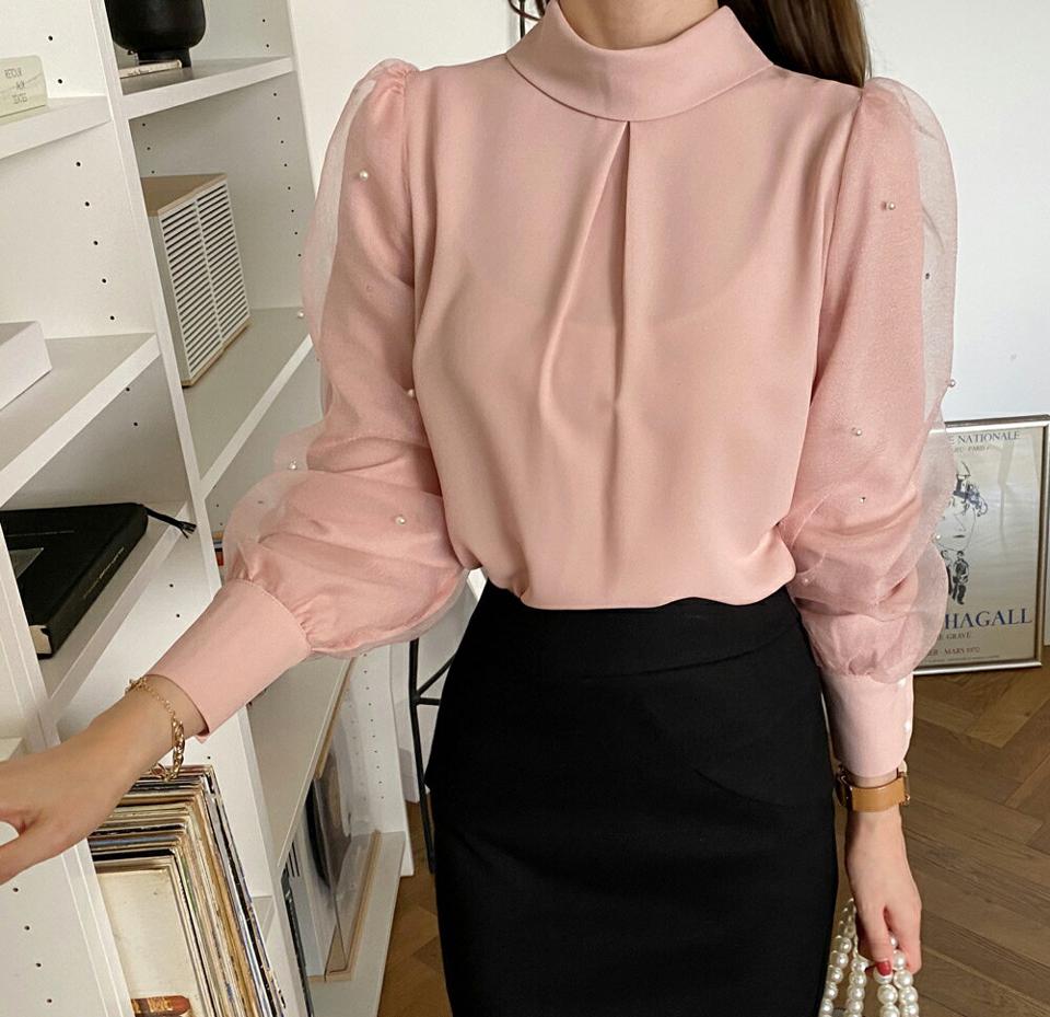 フェイクパールポイントパフスリーブブラウス・全3色・b00334 レディース 【bl】 トップス ブラウス 長袖 大人 パフ袖 カラーアイテム ハーフネック パール ピンク きれいめ フェミニン 学校行事 上品 シアー 春 秋 韓国ファッション ハイホリHIHOLLI