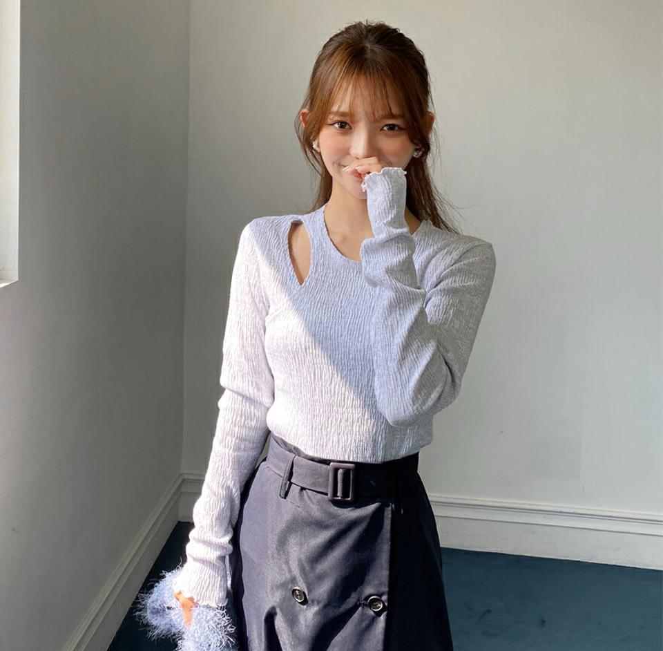 ウェーブスリットTシャツ・全3色・t65125 レディース 【tops】韓国ファッション トップス Tシャツ 長袖 ラウンドネック ウェーブ スリット フェミニン カットアウト シンプル カジュアル デイリー フェミニン 春 秋 NIJU
