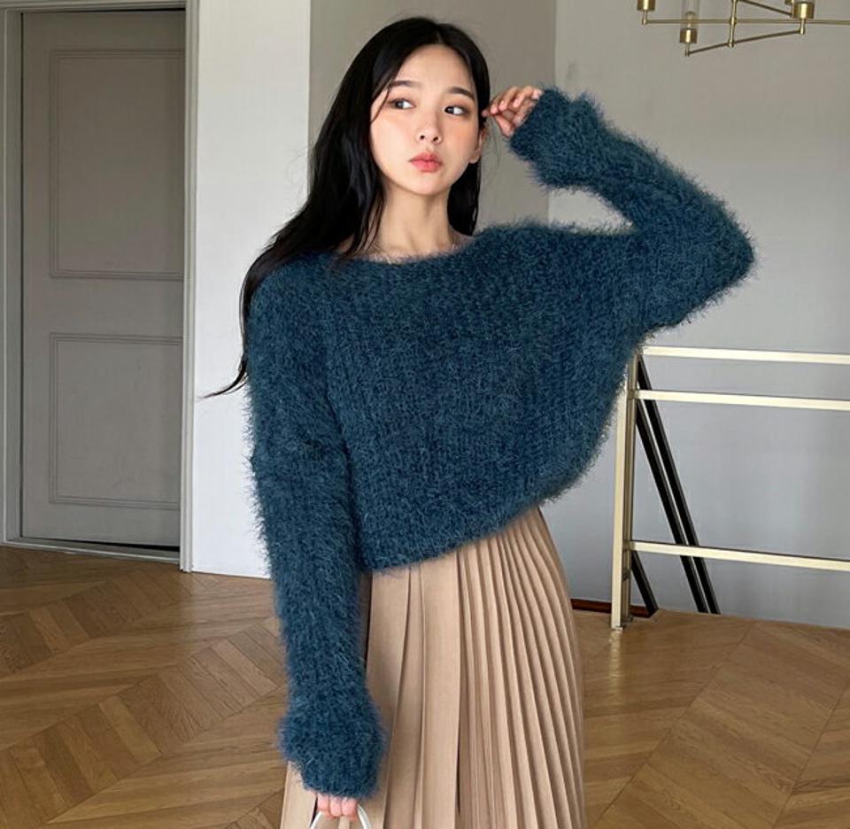 即日配送 クロップドシャギーニット・全5色・t65142 レディース 【tops】韓国ファッション トップス ニット 長袖 ボートネック クロップド丈 シャギー デイリー ルーズ 体型カバー ゆったり 楽ちん フェザー 毛羽 ふわふわ ざっくりニット ざっくり編み 無地 秋 冬 NIJU