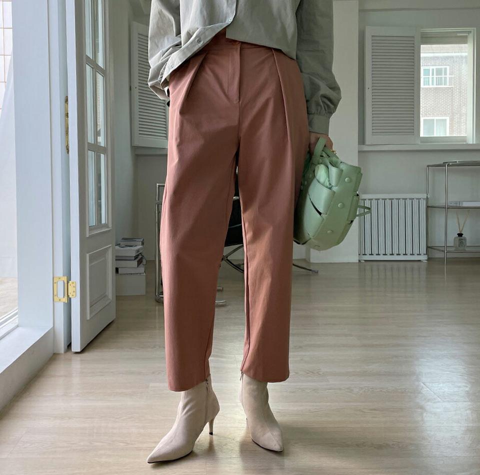 ストレッチストレートパンツ・全3色・b00066 レディース 【pt】 ボトムス ロング ロングパンツ ストレッチ オフィスカジュアル ワイドパンツ ベーシック 足長 着痩せ スリム カジュアル ワイド 春 秋 韓国ファッション ハイホリHIHOLLI