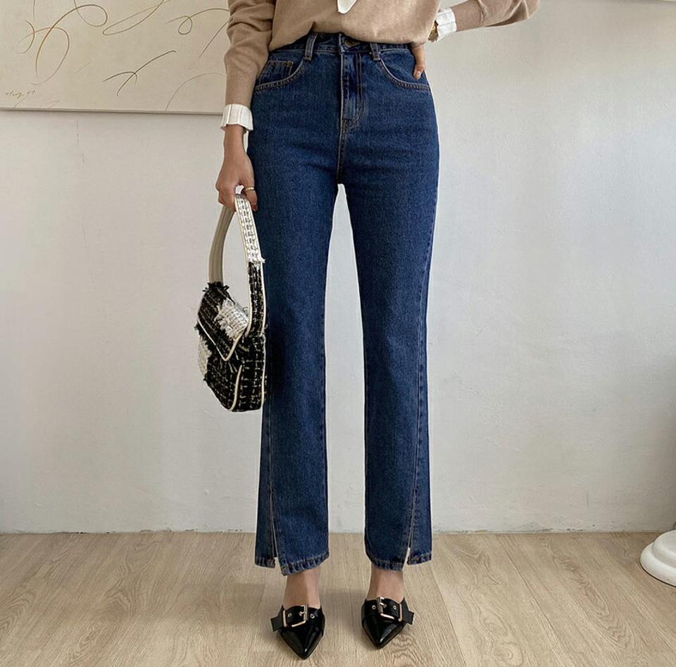 スリットデニムパンツ・全1色・t00068 レディース 【pt】 ボトムス ロング ロングパンツ デニムパンツ デニム スリット ベーシック 体型カバー 足長 着痩せ スリム フィット ストレート 春 秋 韓国ファッション ハイホリHIHOLLI