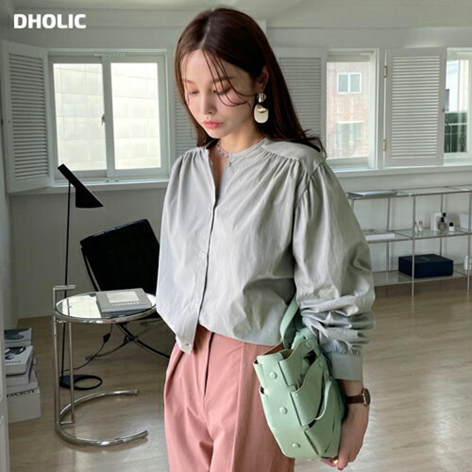 ギャザーパフスリーブブラウス・全4色・t00042 レディース 【bl】 トップス ブラウス 長袖 ギャザー パフスリーブ コットン ボタン 大人 ユニーク フェミニン 上品 春 秋 韓国ファッション ハイホリHIHOLLI