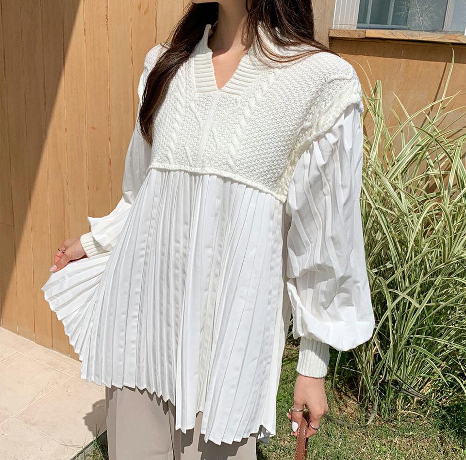 【大感謝祭特価】プリーツレイヤードニットブラウス・全2色・b64901 レディース 【tops】韓国ファッション 異素材 トップス プルオーバー ブラウス 長袖 スリット 体型カバー プリーツ チュニック ガーリー ボリューム袖 インしない ゆったり フェミニン 上品 秋 春 セール
