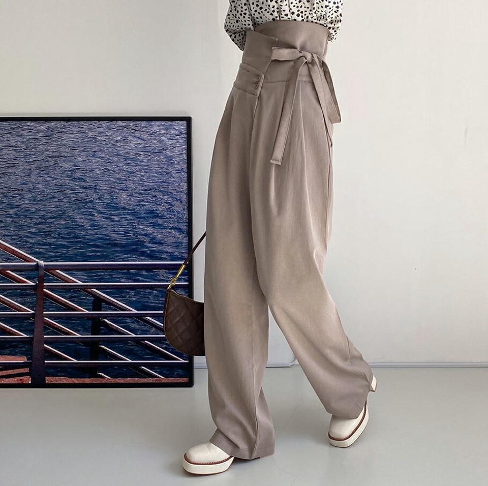 即日配送 ハイウエストストラップスラックス・全2色・t65980 レディース 【pt】韓国ファッション ボトムス ロング ロングパンツ スラックスパンツ スラックス ハイウエスト ストラップ 無地 体型カバー カジュアル デイリー 足長 美脚 フェミニン 秋 春