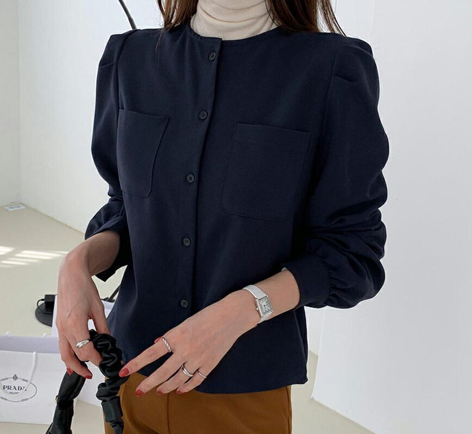 ラウンドポケットブラウス・全3色・t70280 レディース 【bl】 トップス ブラウス 長袖 ポケット ロングスリーブ ラウンドネック ベーシック 大人 ユニーク フェミニン 上品 春 秋 韓国 ファッション ハイホリHIHOLLI