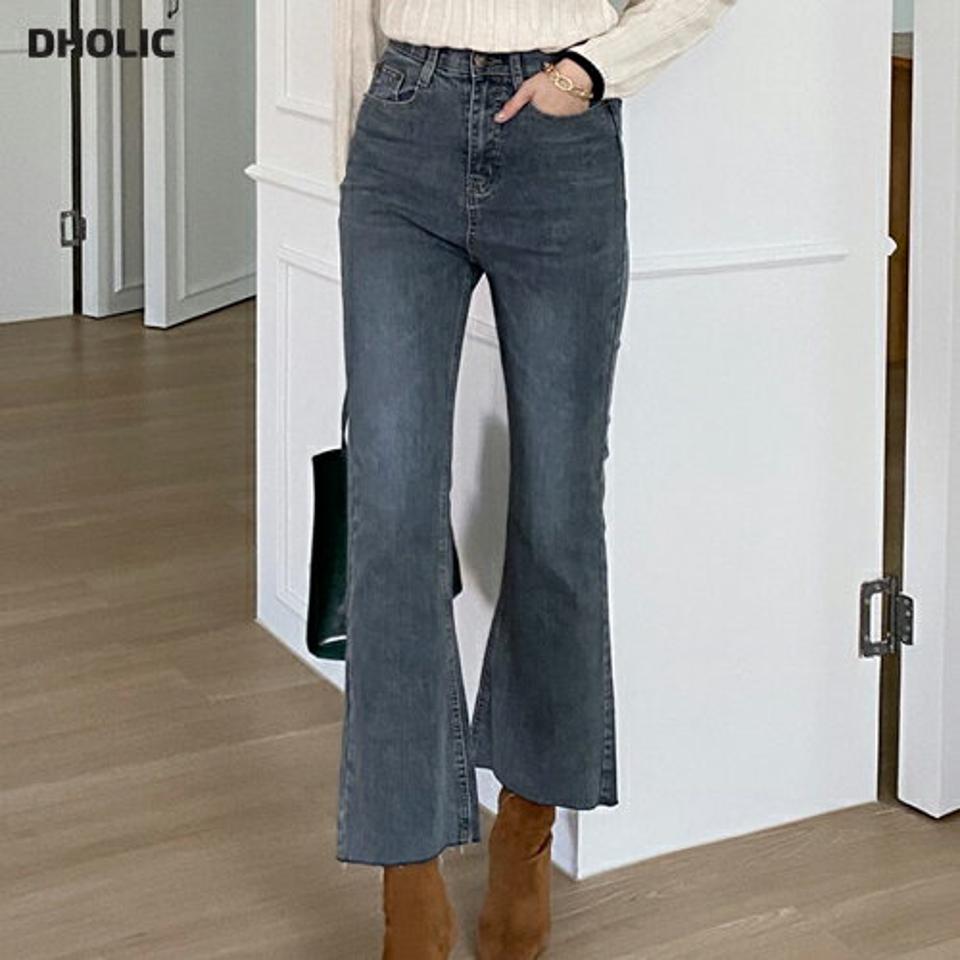 フレアデニムパンツ・全1色・b70221 レディース 【pt】 ボトムス ロング ロングパンツ デニムパンツ デニム ベーシック 体型カバー 足長 着痩せ フレア スリム フィット 春 秋 韓国ファッション ハイホリHIHOLLI