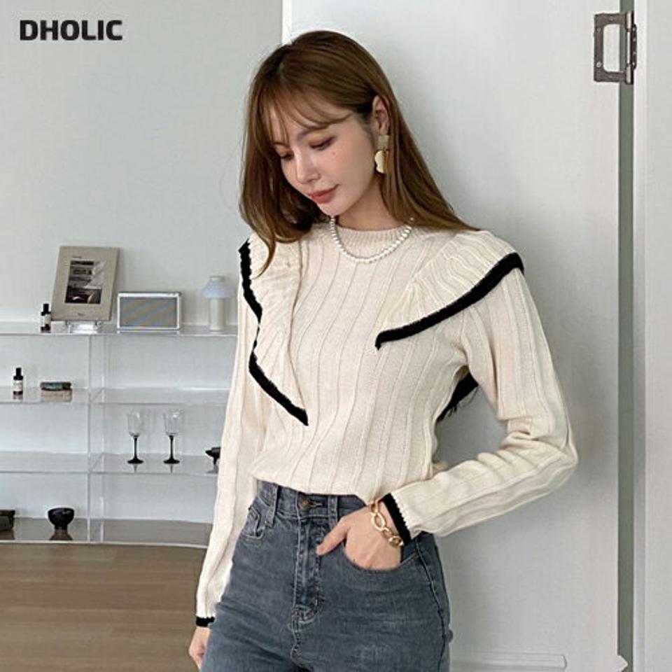 アンバランスフリル配色ニット・全2色・b70194 レディース 【tops】 トップス ニット 長袖 フリル 配色 ラウンドネック あたたかい ユニーク やわらかい 大人 細身 体型カバー 上品 冬 春 秋 韓国ファッション ハイホリHIHOLLI