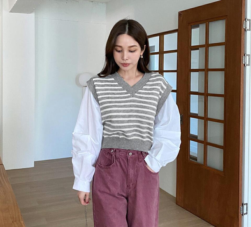 ボーダーブラウスレイヤード風ニット・全2色・b70223 レディース 【tops】 トップス ニット 長袖 Vネック 異素材 リブ レイヤード風 ユニーク やわらかい 大人 シンプル 細身 体型カバー 上品 ベスト 春 秋 韓国ファッション ハイホリHIHOLLI