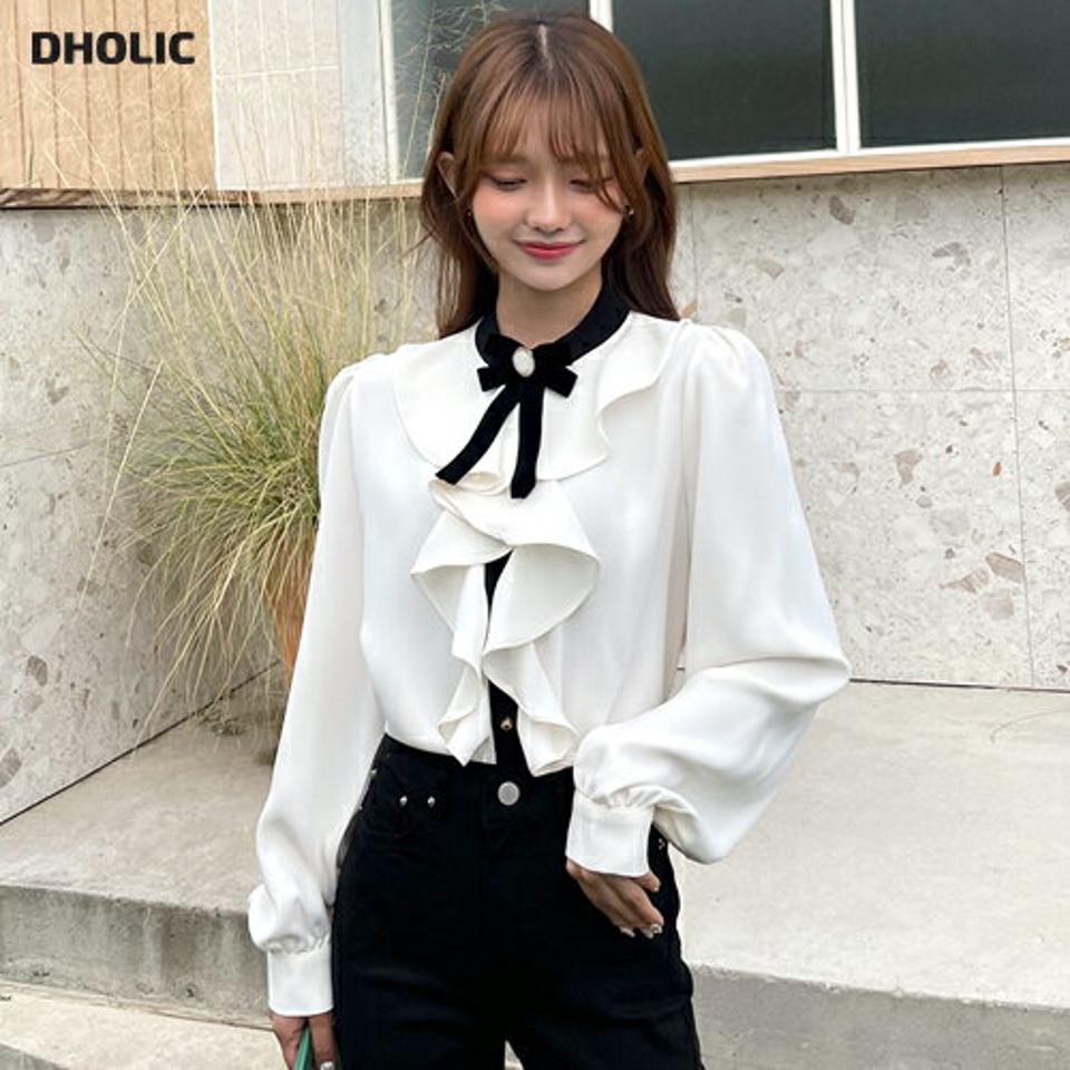 即日配送 ブローチ付ラッフルブラウス・全2色・t65158 レディース 【bl】韓国ファッション トップス ブラウス 長袖 リボン ブローチ付 ラッフル 配色 シンプル フェミニン スリム 上品 体型カバー 細身 ガーリー 春 秋 NIJU