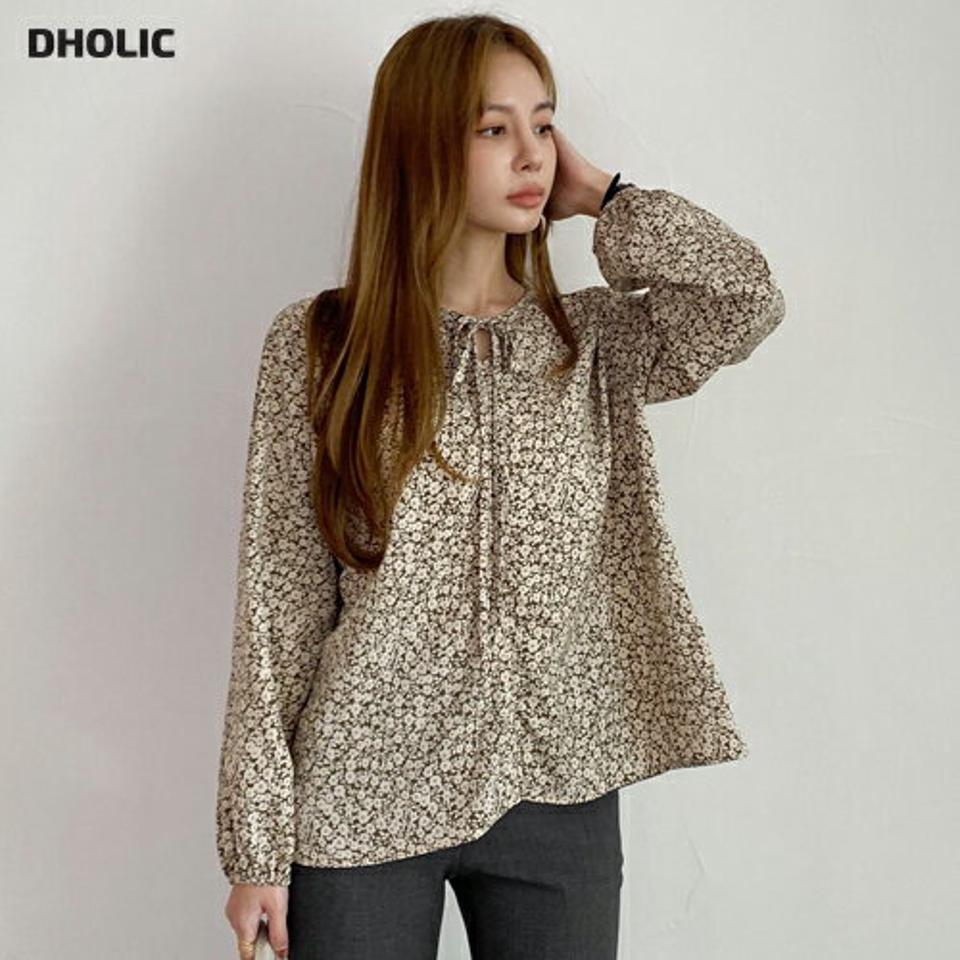 ネックストラップフラワーブラウス・全2色・t70243 レディース 【bl】 トップス ブラウス 長袖 ストラップ リボン フラワー パターン 花柄 フレア 大人 ユニーク フェミニン 上品 春 秋 韓国ファッション ハイホリHIHOLLI