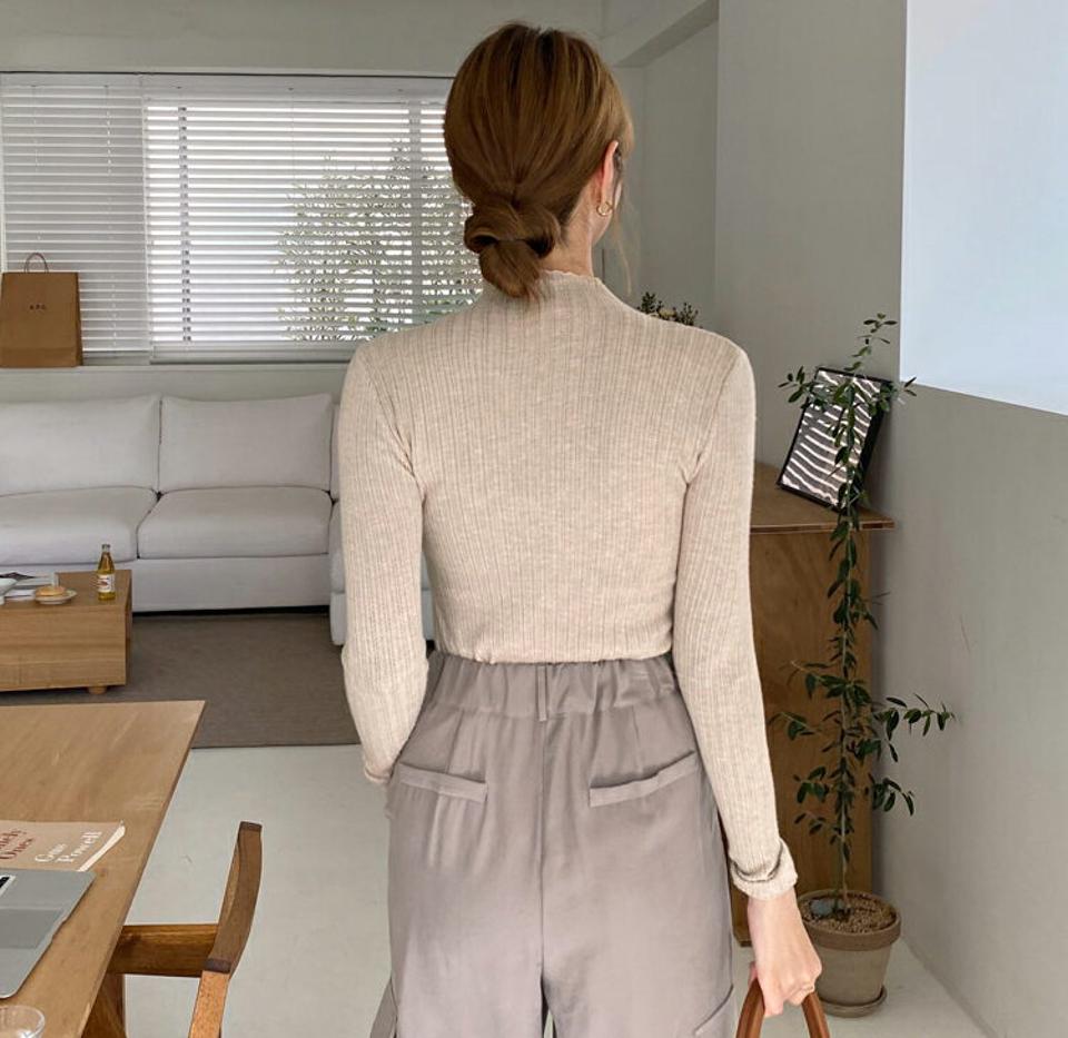 スリムハーフネックニット・全3色・b00364 レディース 【tops】 トップス ニット 長袖 ハーフネックウェーブ スリム フィット タイト フェミニン やわらかい 体型カバー 上品 冬 春 秋 韓国ファッション ハイホリHIHOLLI