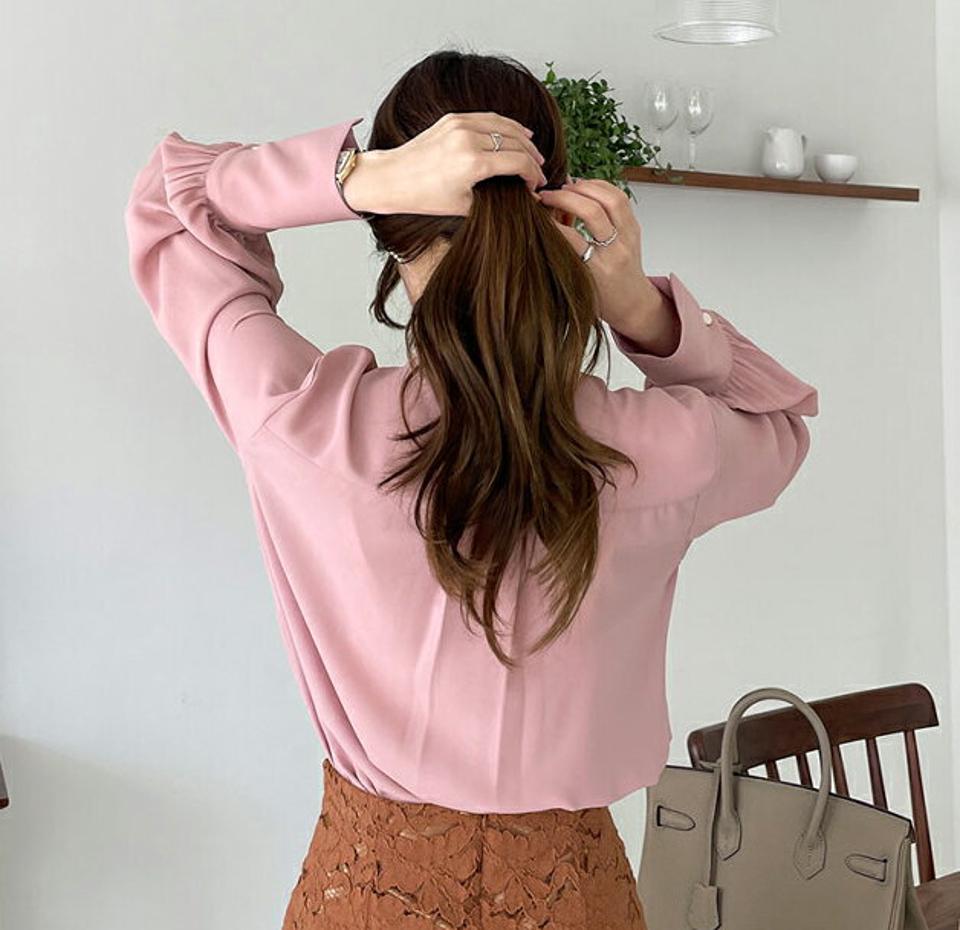 ポケットディテールブラウス・全4色・b00373 レディース 【bl】 トップス ブラウス 長袖 ポケット ギャザー カジュアル オフィスカジュアル 大人 ユニーク フェミニン 上品 春 秋 韓国 ファッション ハイホリHIHOLLI