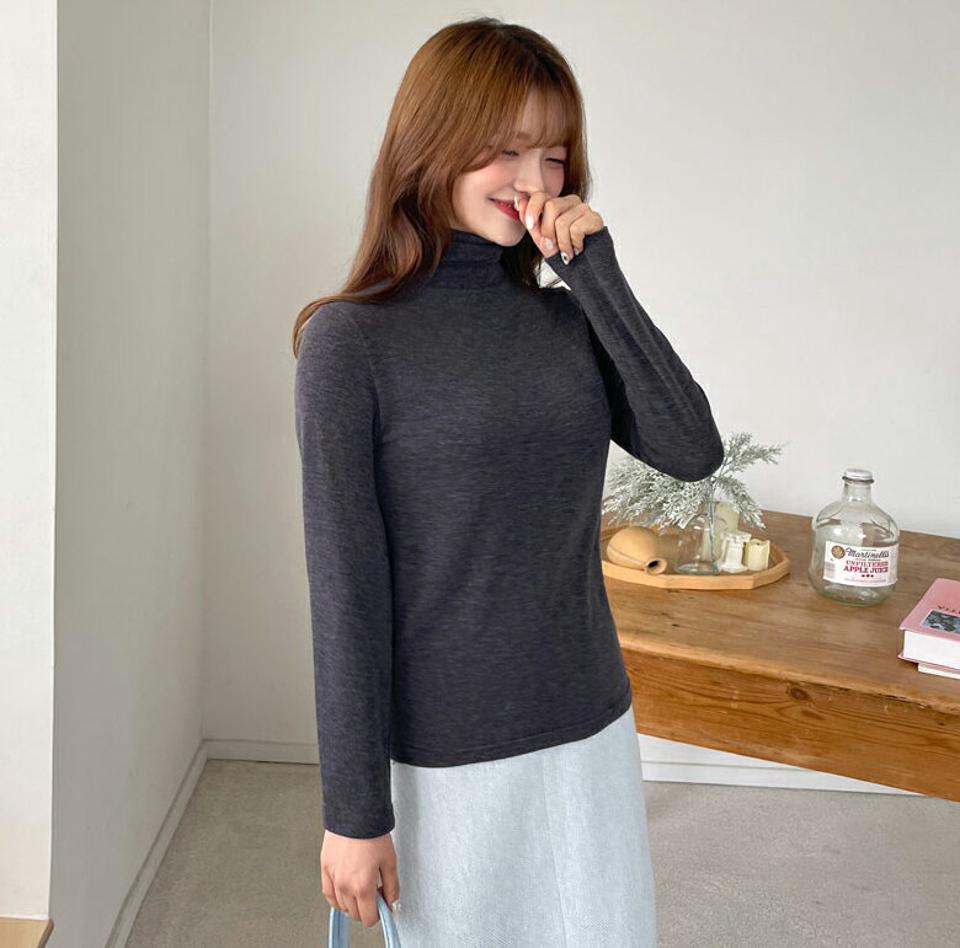 即日配送 タートルネックスリムTシャツ・全4色・t00989 レディース 【tops】韓国ファッション トップス Tシャツ 長袖 タートルネック スリム フェミニン 体型カバー シンプル ガーリー カジュアル ベーシック 無地 春 秋 NIJU
