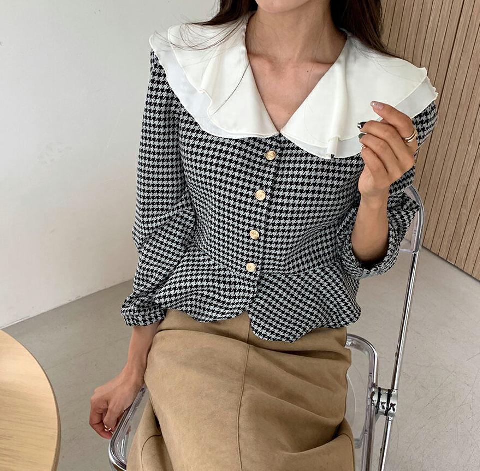 【スーパーセール特価】フリルカラーチェックブラウス・全2色・t65063 レディース 【bl】韓国ファッション トップス ブラウス 長袖 Vネック フリルカラー チェック 大人 上品 ボタン 配色 シンプル フェミニン カジュアル 体型カバー ガーリー 秋 春