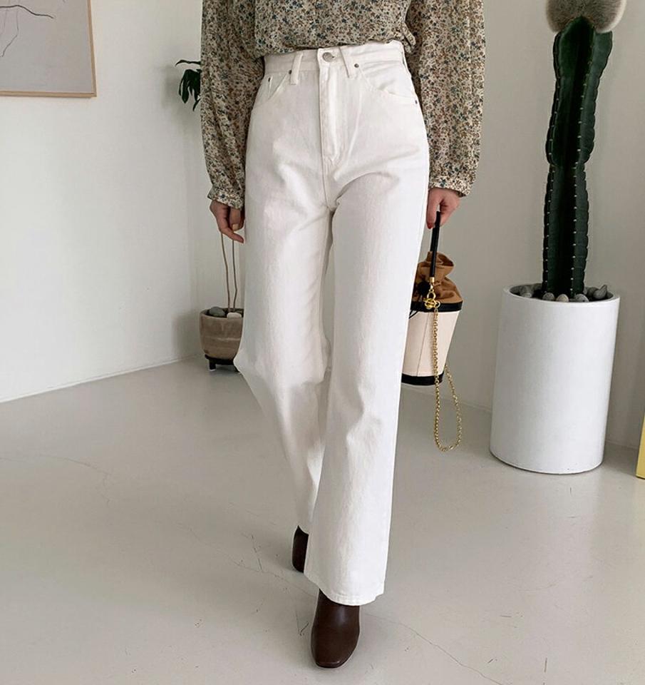 コットンワイドパンツ・全2色・t00100 レディース 【pt】 ボトムス ロング ロングパンツ ワイド コットン スリム ベーシック 体型カバー 足長 着痩せ ストレート カジュアル 春 秋 韓国ファッション ハイホリHIHOLLI