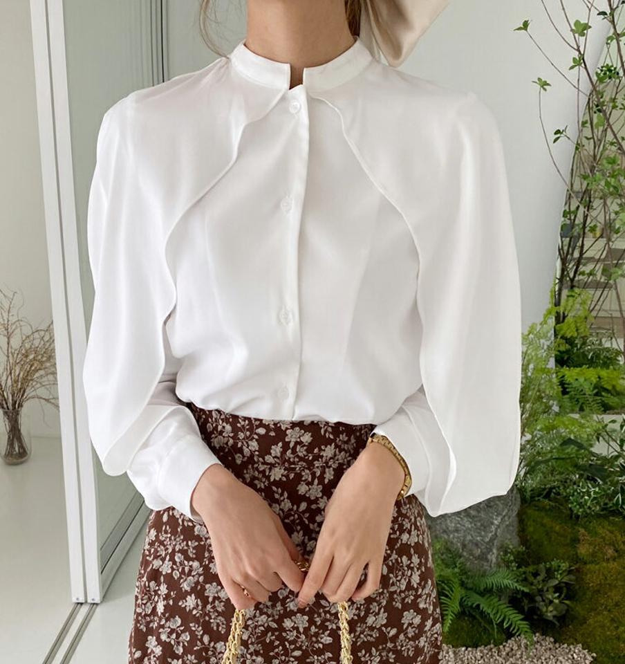 ラッフルディテールブラウス・全3色・b00088 レディース 【bl】 トップス ブラウス 長袖 ラッフル ラグランスリーブ カラーネック ベーシック カジュアル 大人 ユニーク フェミニン 上品 春 秋 韓国ファッション ハイホリHIHOLLI